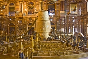 Over 100kg of gold is used in this representation of the Jain conception of the universe at the Svarna Nagari Hall.
