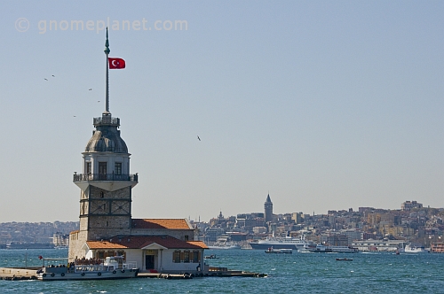 The Leander Tower commands a fine view across the Bosphorous to Beyoglu, on the European side. 