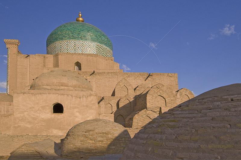 The Bathhouse of Anush-Khan, and the Necropolis of Pahlavan-Mahmud.