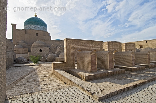 Tombs and the brick domes of the Bathhouse of Anush-Khan.