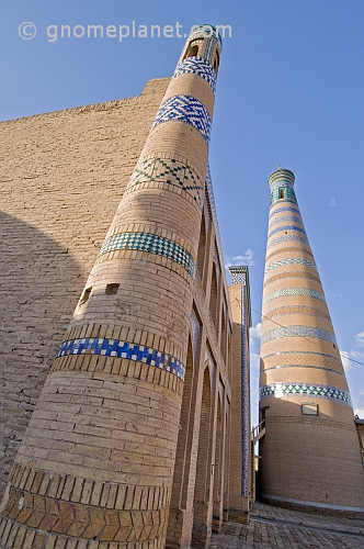 The minaret and madrassah of Islam-Khodja.