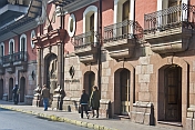 Frontage of the Museo De Santiago.